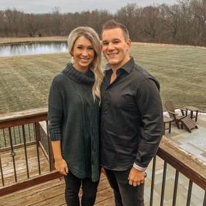 Meet your Posher, Lydia